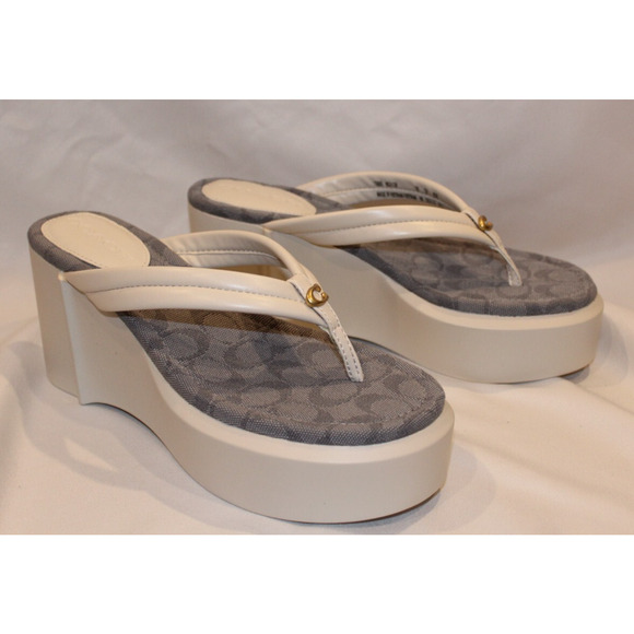 COACH SIGNATURE JACQUARD FRANKI THONG FLIP FLOP SANDALS NIB CHALK - Picture 4 of 6